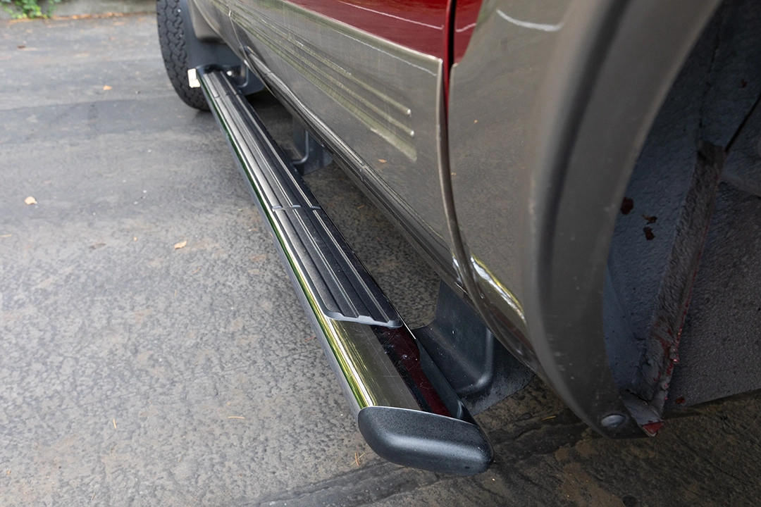 Convenient Entry with Extra Side Protection MO